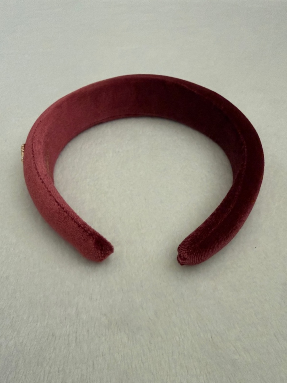 {NEW} Dolce & Gabbana Beauty | Padded Plush Velvet Headband Deep Mauve Burgundy - Picture 7 of 15